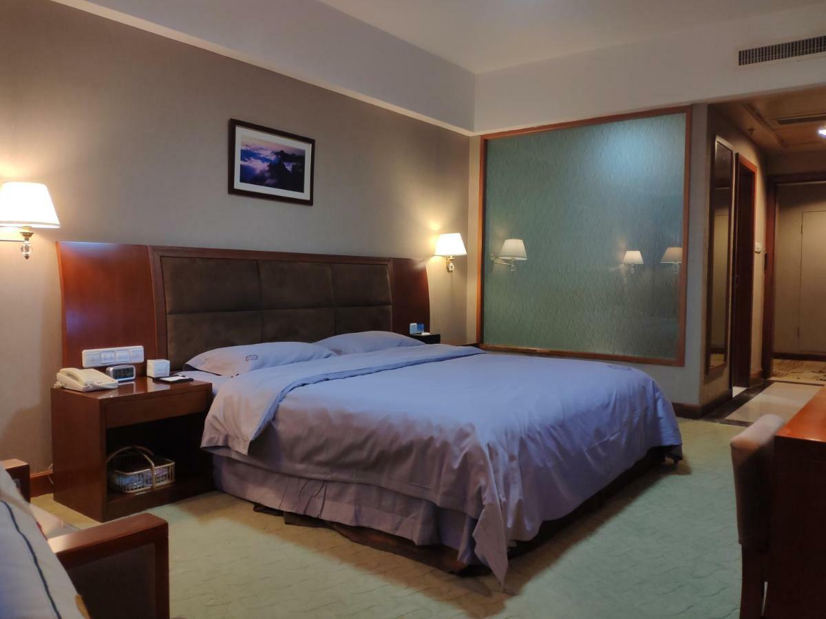 Huangshan Tiandu International Hotel Екстериор снимка