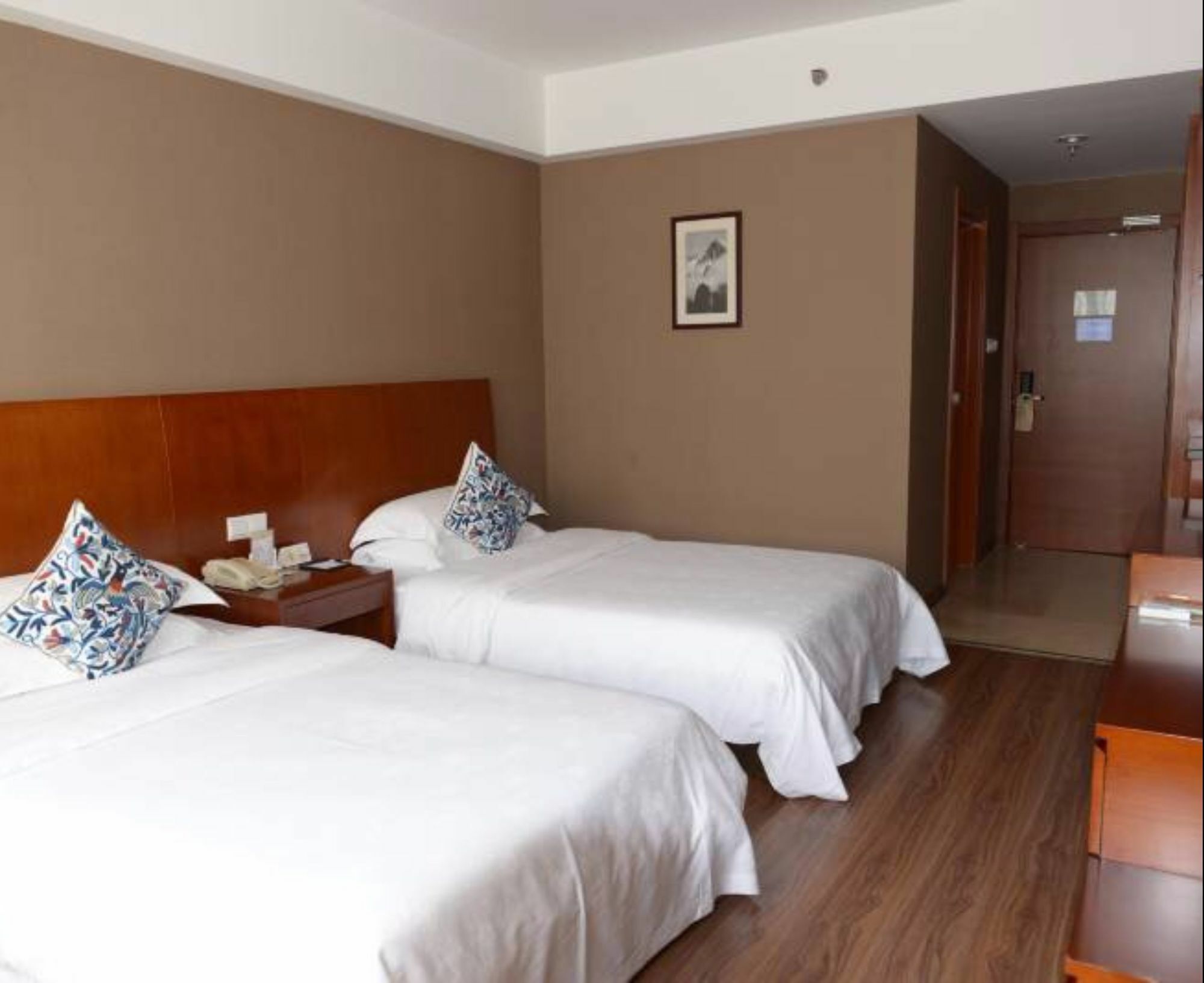 Huangshan Tiandu International Hotel Екстериор снимка